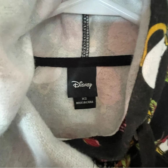 Hot Topic Disney Beauty And The Beast Floral Objects Hoodie Side Pockets Size XS - Picture 8 of 11